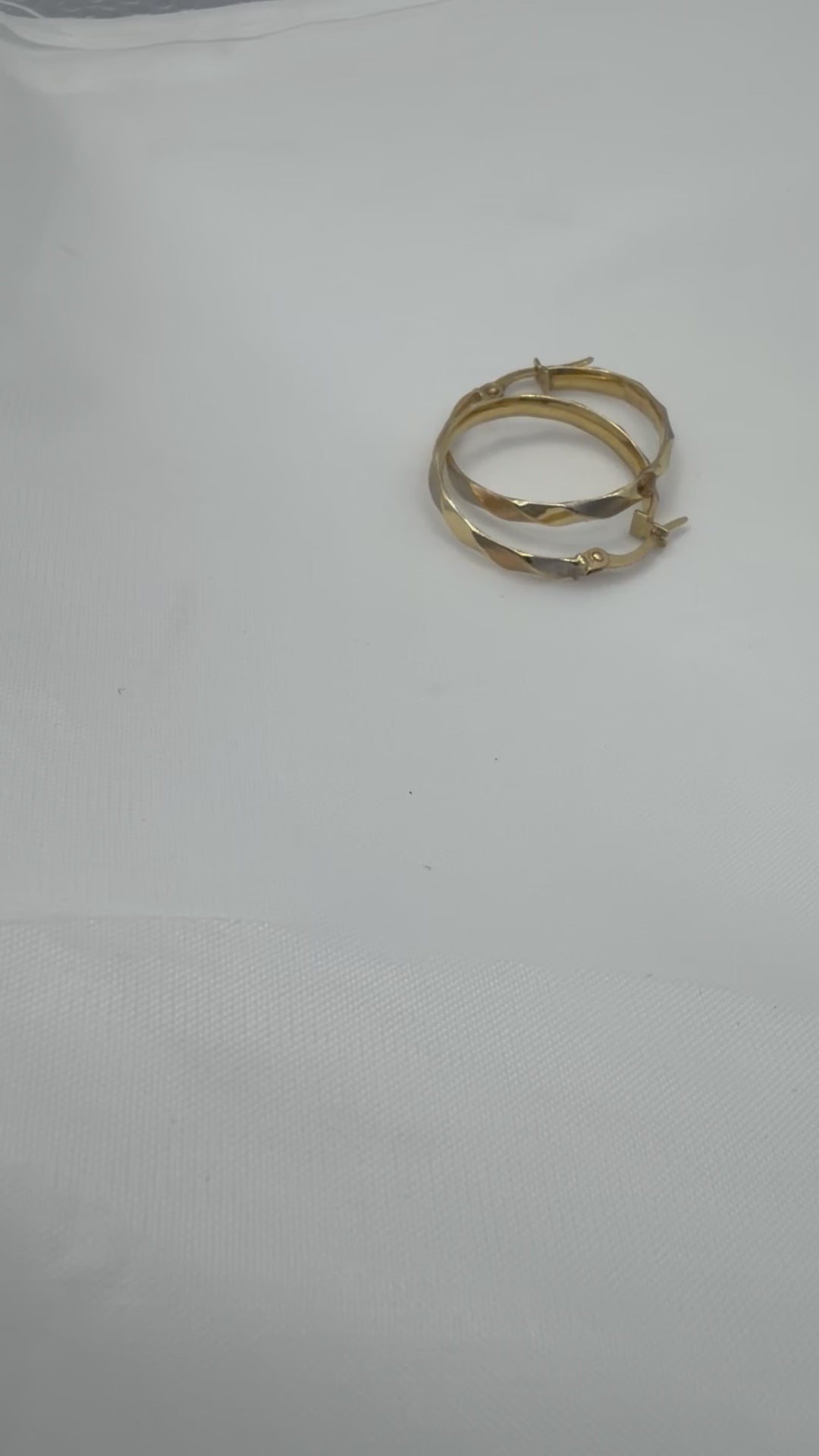 14K Gold Twisted Hoop Earrings – Diamond Cut – Women’s Earrings